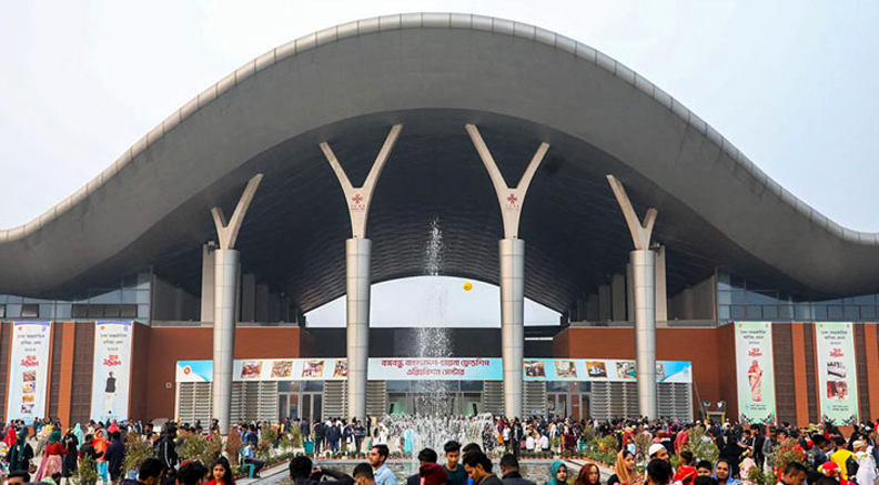 বাণিজ্য মেলার উদ্বোধন করলেন প্রধানমন্ত্রী